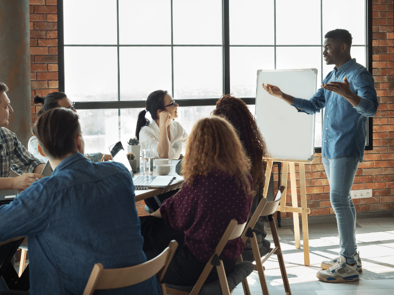 curso de liderança e gestão de pessoas aspectos